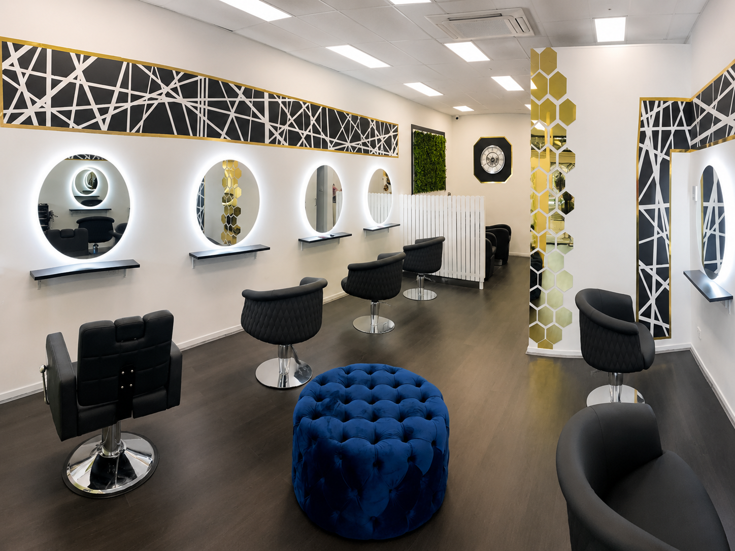 Inside Pharaoh Hair, Beauty and Nails